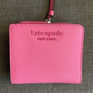 Kate Spade Cameron Monotone Small L-Zip Bifold Wallet